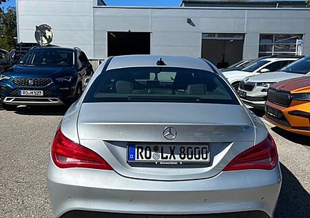 Mercedes-Benz CLA 180 -