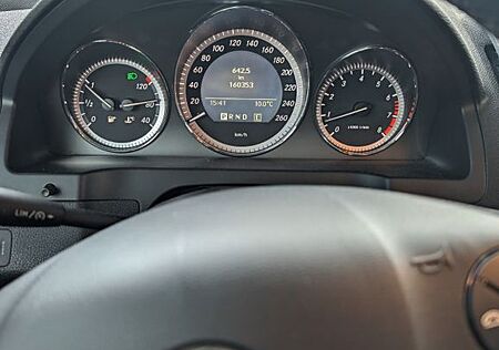 Mercedes-Benz C 180 CGI T BlueEFFICIENCY ELEGANCE Aut. ELE...