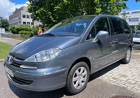 Peugeot 807 Premium HDI135 FAP*AHK*Top gepflegt*