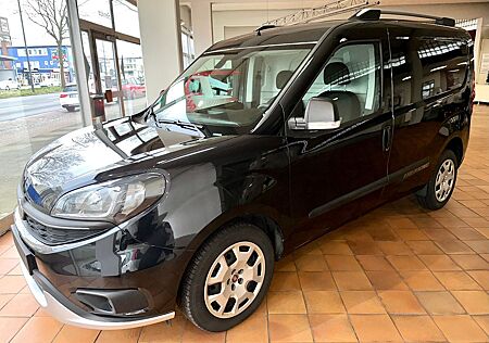 Fiat Doblo Trekking Kasten mit Dachreling