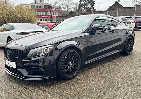 Mercedes-Benz C 63 AMG C Coupe