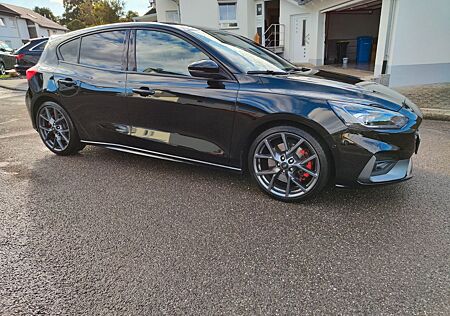 Ford Focus 2,3 EcoBoost ST ST