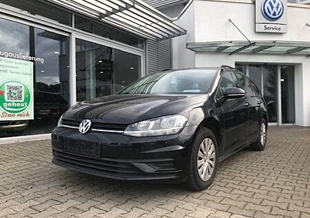 VW Golf Volkswagen Variant 1.6 TDI DSG Comfortline*ACC*Navi*PD