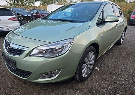 Opel Astra 1.4 Turbo ecoFLEX 150 Jahre 103 S/S