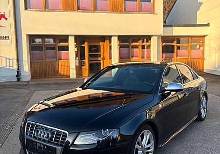 Audi S4 3.0 TFSI S tronic quattro -