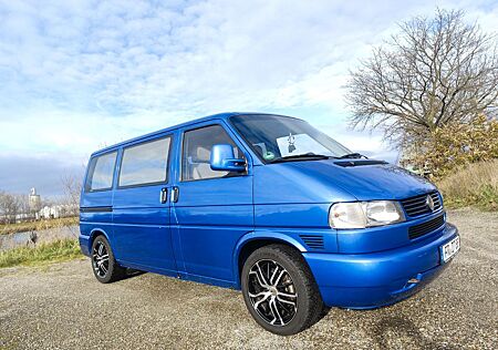 VW T4 Caravelle Volkswagen 2.5 TDI 75kW Standard