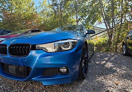 BMW 320d Touring M Sport Shadow Auto. M S...