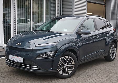 Hyundai Kona Trend AssisPak ACC LKA Lenk+SHZ Carplay PDC