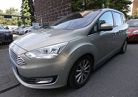 Ford Grand C-Max Titanium