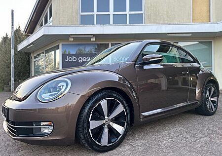 VW Beetle Volkswagen Lim. 2,0 Ltr. Navi Xenon Klima Pano. Eu6