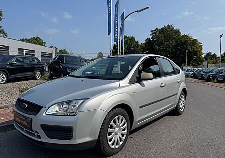 Ford Focus /FUN X/1.6/AUTOMATIK/KLIMA/TÜV-SERVICE-NEU!