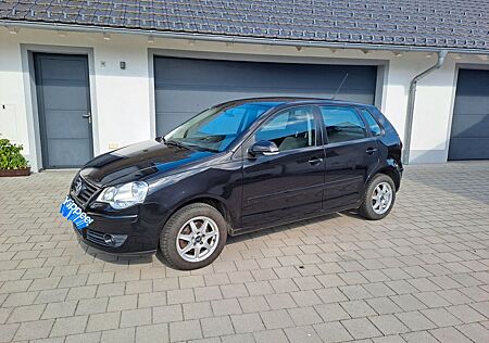 VW Polo Volkswagen 1.4 Comfortline 1. Hand, unfallfrei, schwar