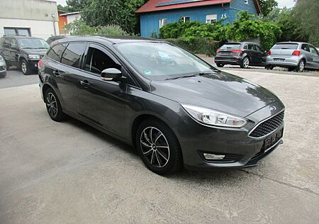 Ford Focus Turnier Business 2 Hand, Navi, Klima,PDC !