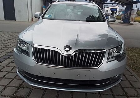 Skoda Superb Combi Elegance