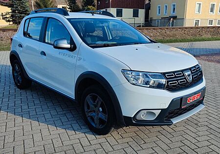 Dacia Sandero II Stepway Celebration Autom. Navi,