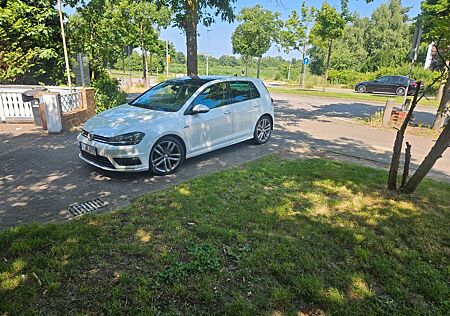 VW Golf Volkswagen 1.4 TSI ACT BMT LOUNGE LOUNGE