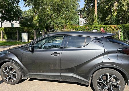 Toyota C-HR 1.8-l-VVTi Hybrid Style Selection Style...