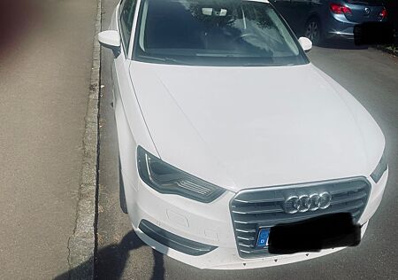 Audi A3 1.6 TDI clean diesel Ambiente Ambiente