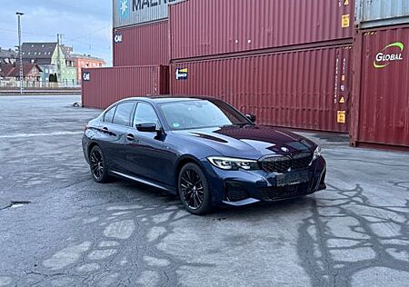 BMW 340 M340i xDrive Auto -