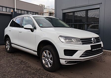 VW Touareg Volkswagen V6 TDI Terrain Tech 4Motion Autom. ACC