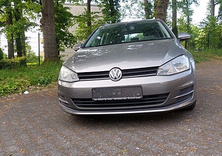 VW Golf Volkswagen 1.6 TDI Bluemotion BMT Comfortline Variant