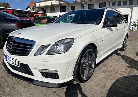 Mercedes-Benz E 63 AMG T Schiebedach Navi Kamera Sitzheizung