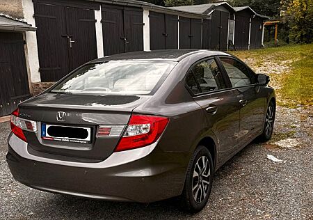Honda Civic 1.8 i-VTEC