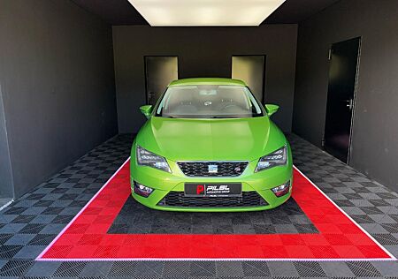Seat Leon FR, LED
