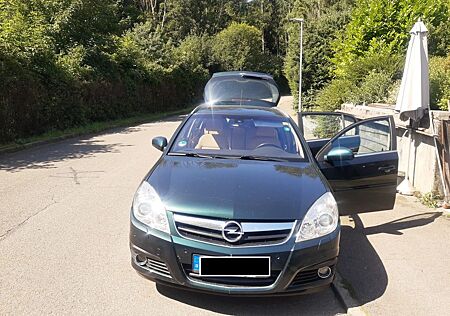 Opel Signum 2.2 Direct -