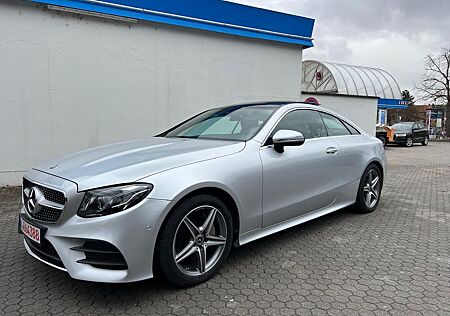 Mercedes-Benz E 200 E -Klasse Coupe AMG line