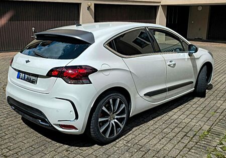 Citroën DS4 THP 200 SportChic SportChic