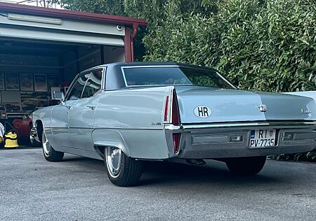 Cadillac Deville hardtop