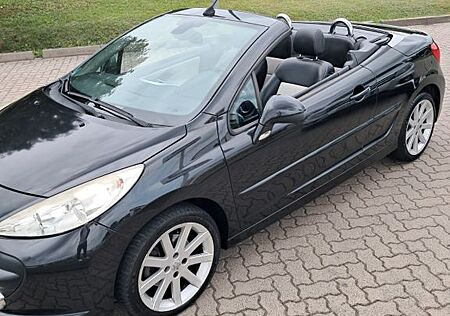 Peugeot 207 CC Roland Garros 150 THP Roland Garros
