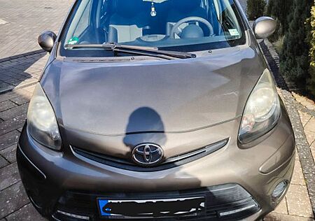 Toyota Aygo (X) Aygo (X) 1,0-l-VVT-i Cool Cool