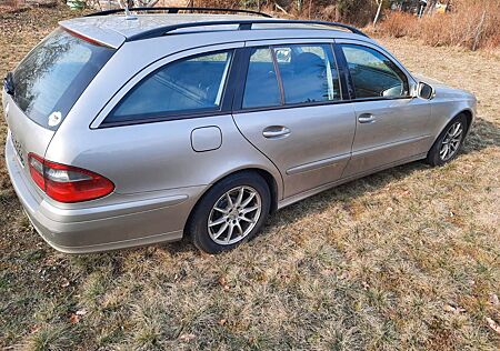 Mercedes-Benz E 220 CDI T AVANTGARDE Avantgarde