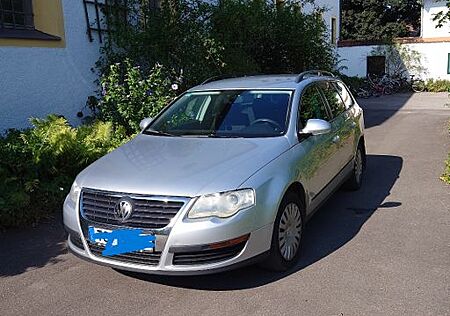 VW Passat Volkswagen 1.9 TDI BlueMotion BlueMotion