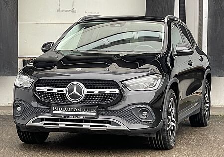 Mercedes-Benz GLA 220 D Progressive LED MBUX RüKamera Pano AHK