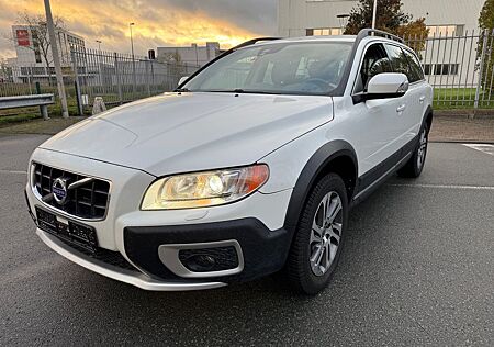 Volvo XC 70 2.4l AWD Automatik Leder 5 Zylinder