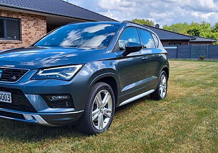 Seat Ateca TOP!4Drive,DSG,FR,AHK,360Grad Kamera,DAB,LED,ACC
