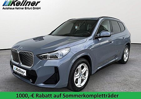 BMW iX1 xDrive30 M-Sport+ACC+AHK+HiFi+HeadUp+Wireles