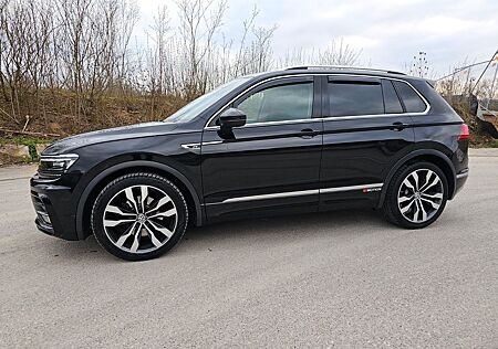 VW Tiguan Volkswagen 2.0 TSI 132kW DSG 4MOTION Highline Hi...