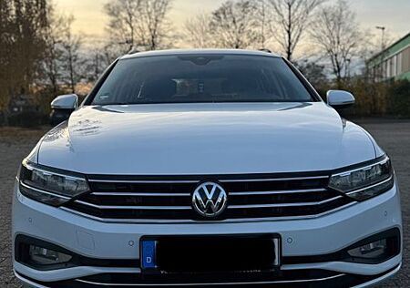 VW Passat Variant Volkswagen 2.0 TDI SCR DSG Business