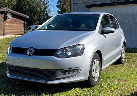 VW Polo Volkswagen 6R / 2 Hand / Kette Neu / 5 Trg.