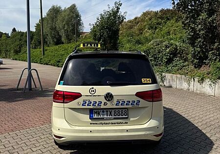 VW Touran Volkswagen 2.0 TDI SCR DSG Comfortline Comfortline