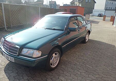 Mercedes-Benz C 180 ELEGANCE Elegance