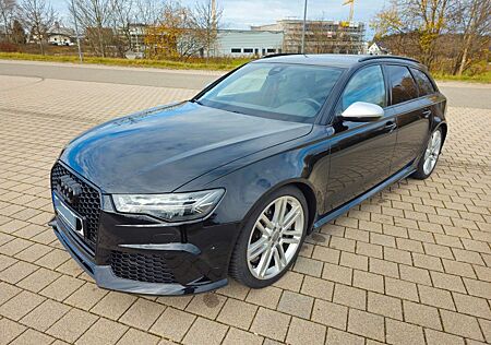 Audi RS6 - CARB - KERAMIK - ALCANTARA - AKRAPOVIC