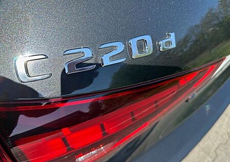 Mercedes-Benz C 220 d T Autom., Avantgarde, AHK, Panoramadach