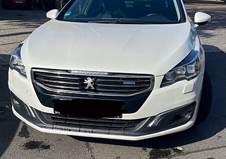 Peugeot 508 SW 1.6 Active BlueHDi 120 STOP & START A...