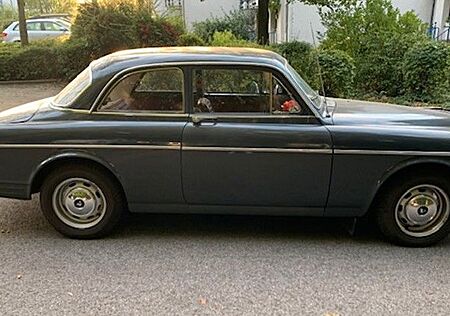 Volvo Amazon
