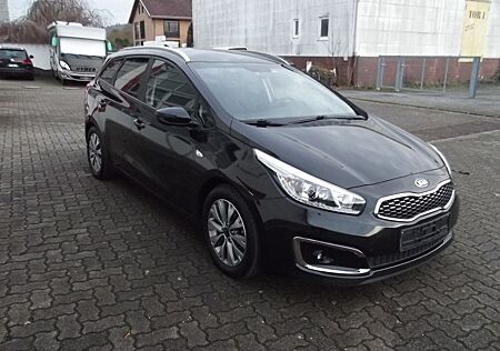 Kia Cee'd Sportswagon NAVI KAMERA S+W REIFEN